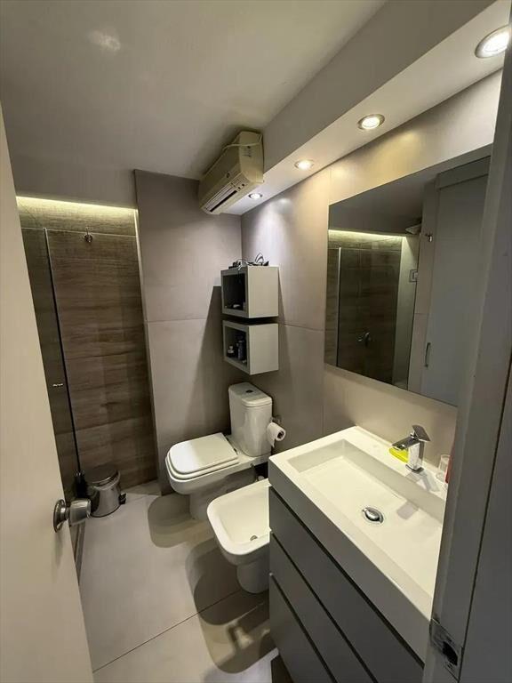 Alquiler de Apartamento Amueblado 2 Dormitorios y 2 Cocher
