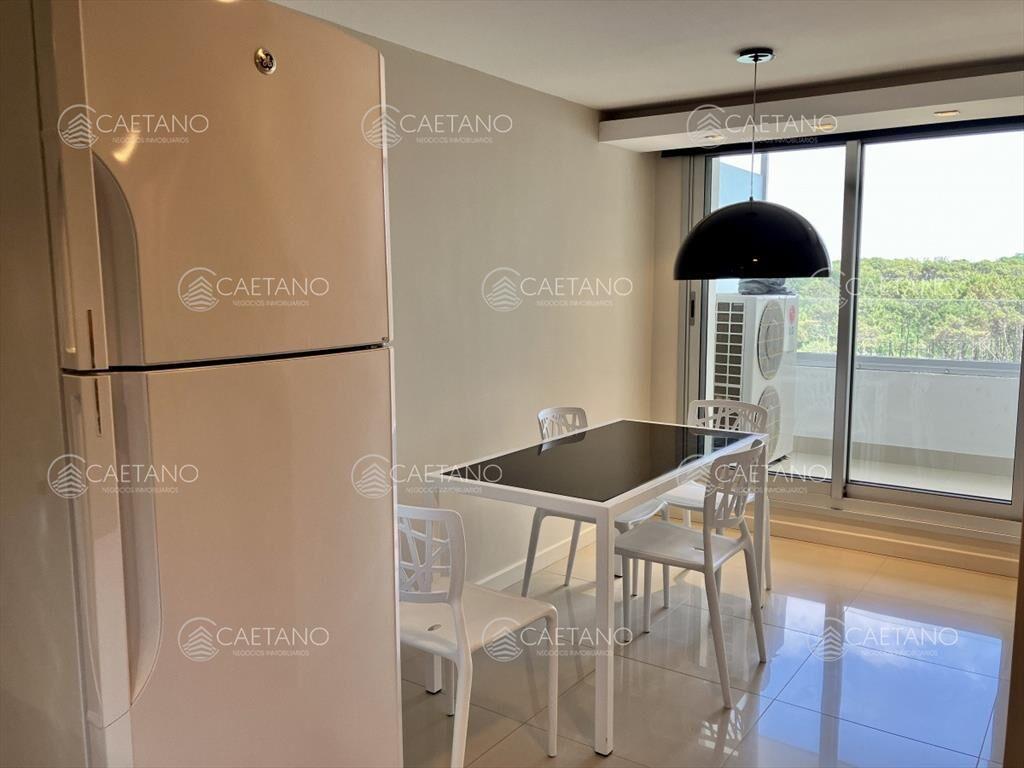 Espectacular apartamento frente a playa Brava en