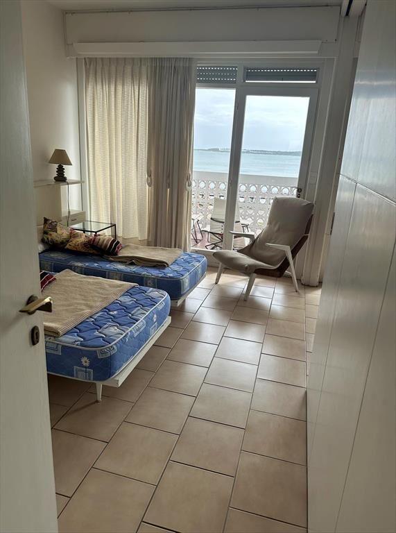 PRECIO DE REMTE . Frente al mar. PROX GORLERO