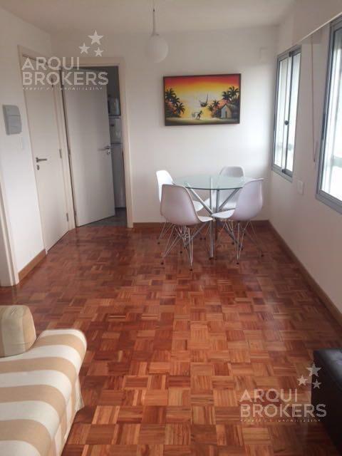 Apartamento 1 dormitorio en venta en Punta Carretas con ren
