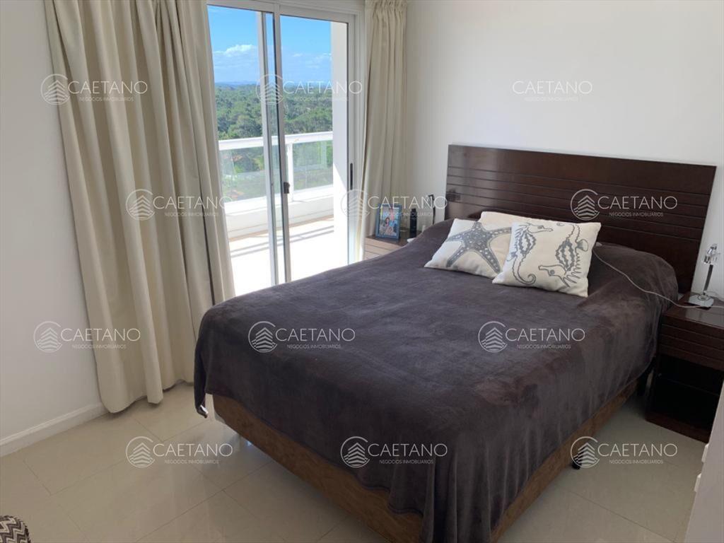 Excelente pent-house en Jardines de Sierra