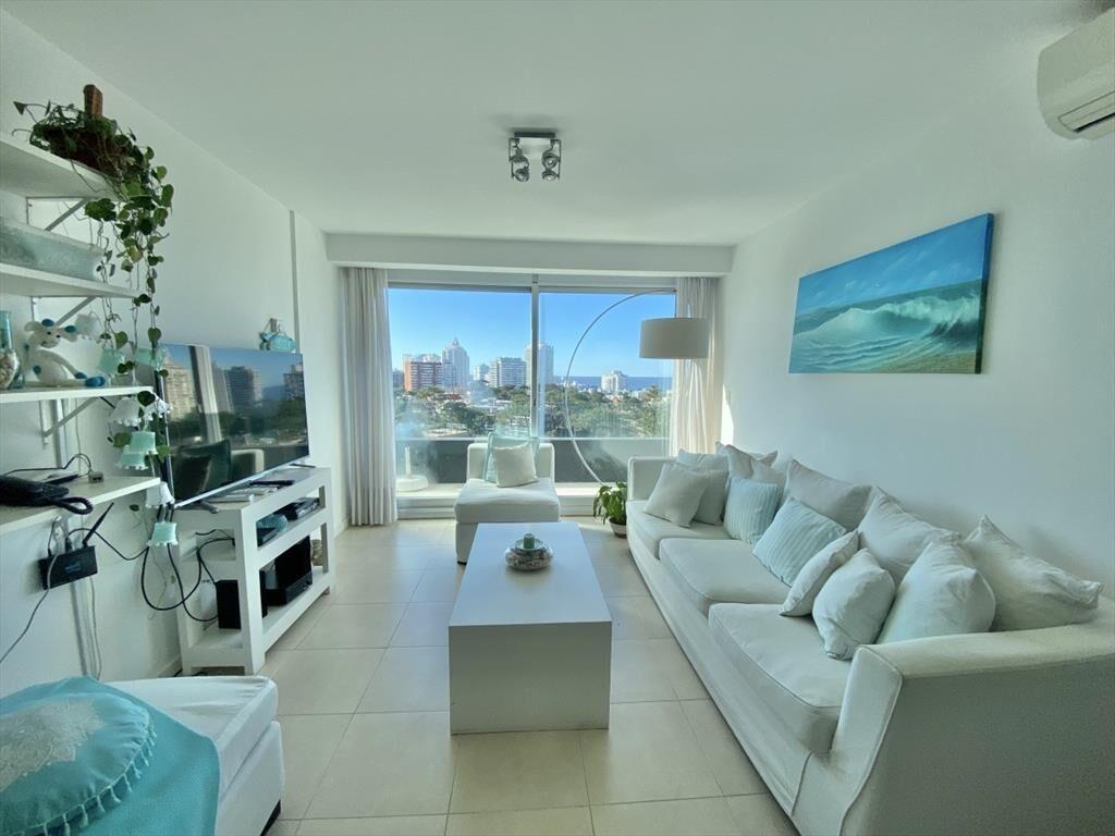 VENTA DE APARTAMENTO PENTHOUSE DE 3 DORMITORIOS