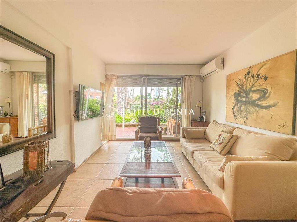 Apartamento en Aidy Grill, 2 dormitorios más loft, se vend
