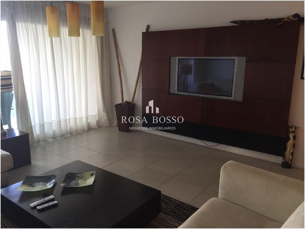 Apartamento en Brava, 1 dormitorios *