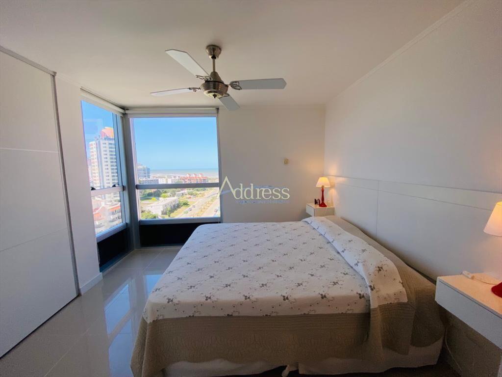 Departamento 3 dormitorios En Venta, Chiverta a