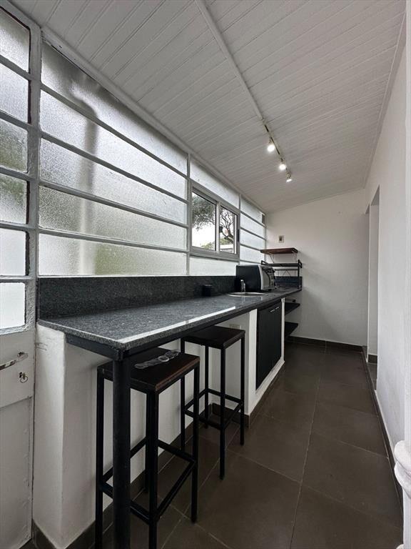 ALQUILER APARTAMENTO CON PATIO - POCITOS