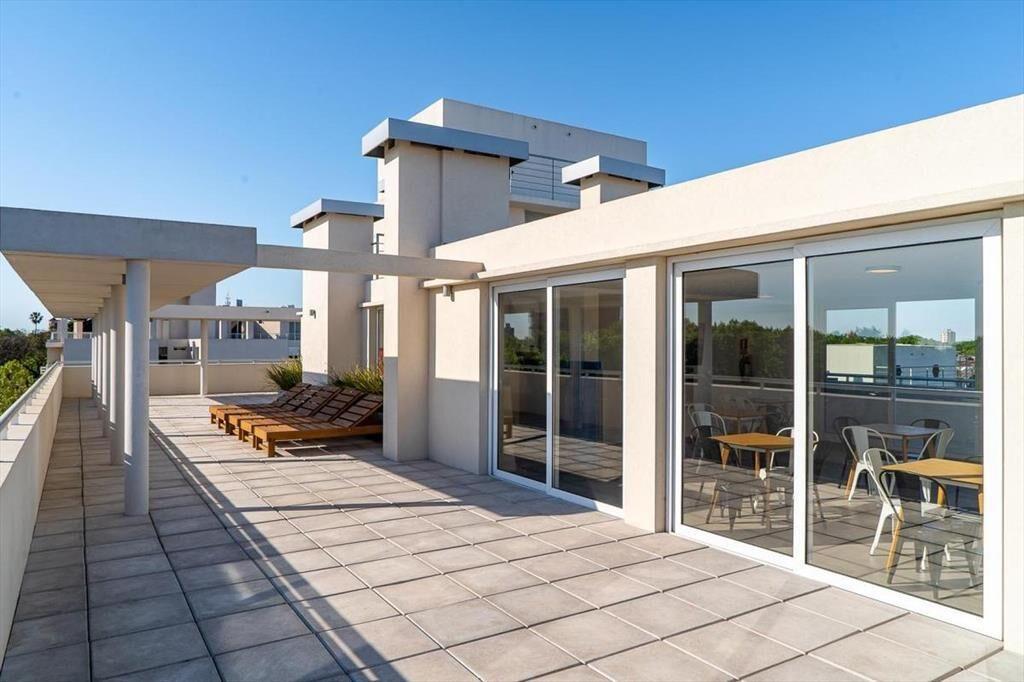Apartamento - A la venta con renta en Av. Agraciada, 1 dorm