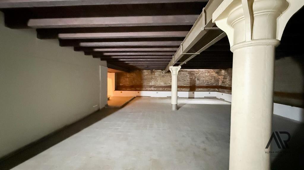 VENTA DOS TERRENOS DOS EDIFICIOS CENTRO INVERSIÓN INMOBI...