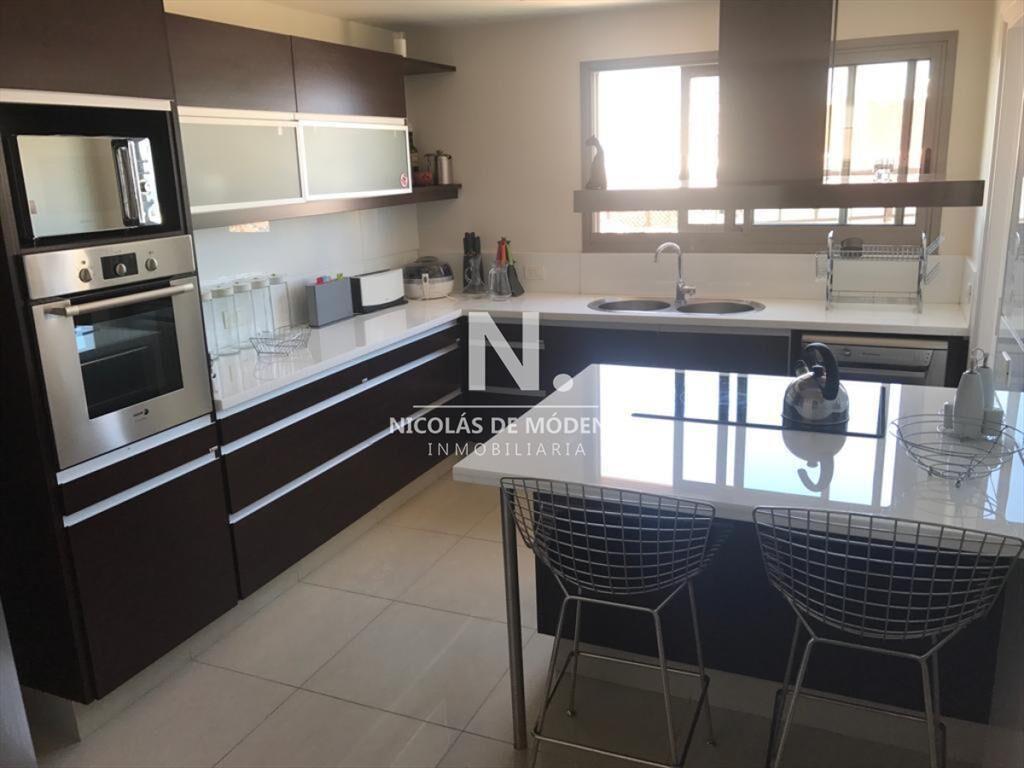 Hermoso departamento en venta en torre de Torre
