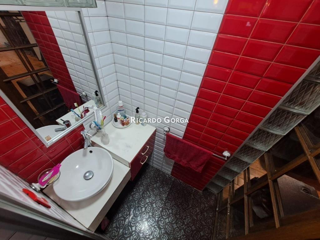 Casa en venta 2 dormitorios y cochera prox. a Luis Batll...