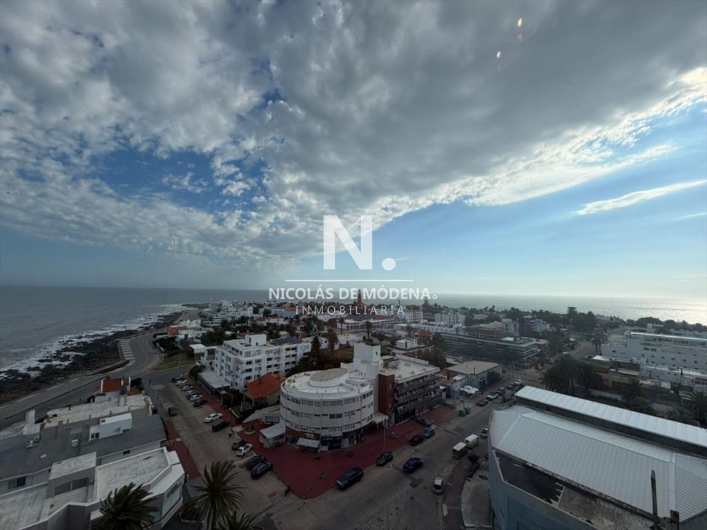 Apartamento en venta de 2 dormitorios en Punta ,
