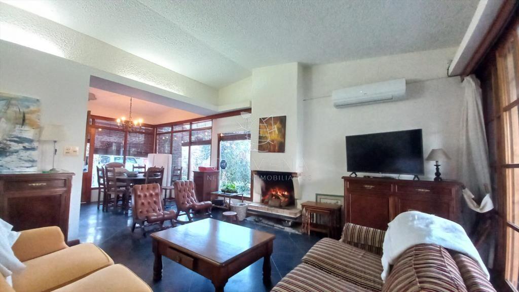 Vende casa de 3 dormitorios (incluye en Chiverta
