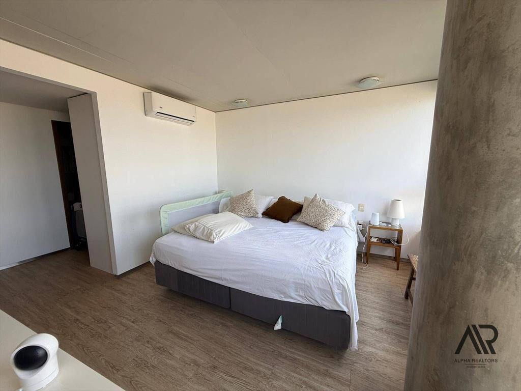 Apartamento en venta c/ cochera en Parque Miramar