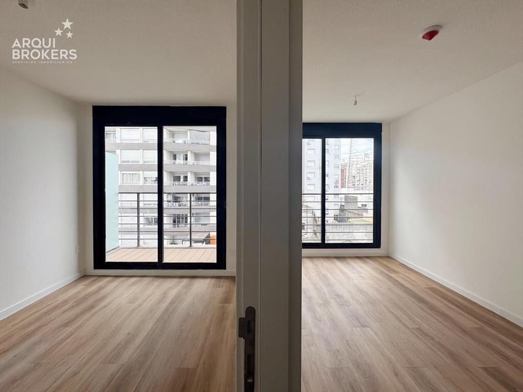 Apartamento de 1 dormitorio en alquiler en Cordón - 911