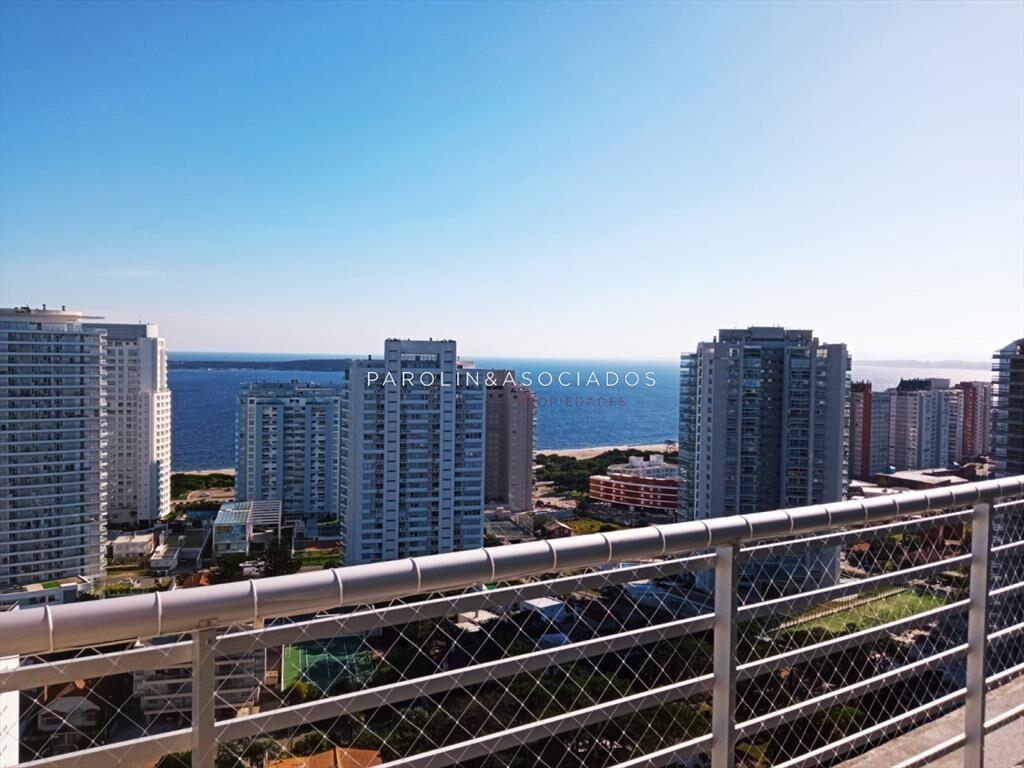 Pent house en venta y alquiler, Punta del Este.