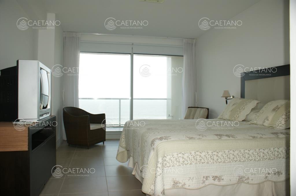 Alquiler de apartamento en Playa Brava.
