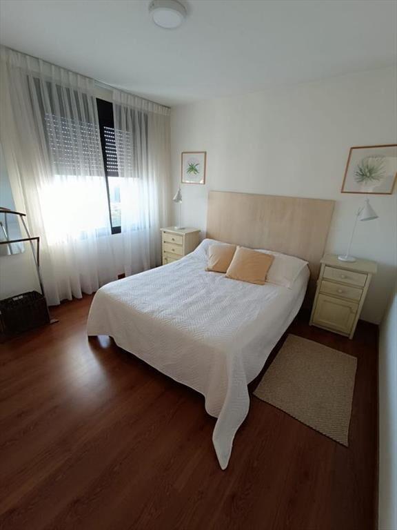 Torre Sabato, amoblado, piso alto, 1 Dorm, gym, sauna, pisc
