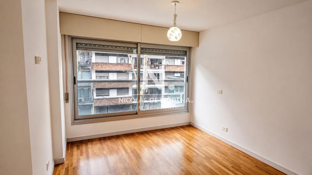 Departamento de 1 dormitorio en venta con gg en Pocitos