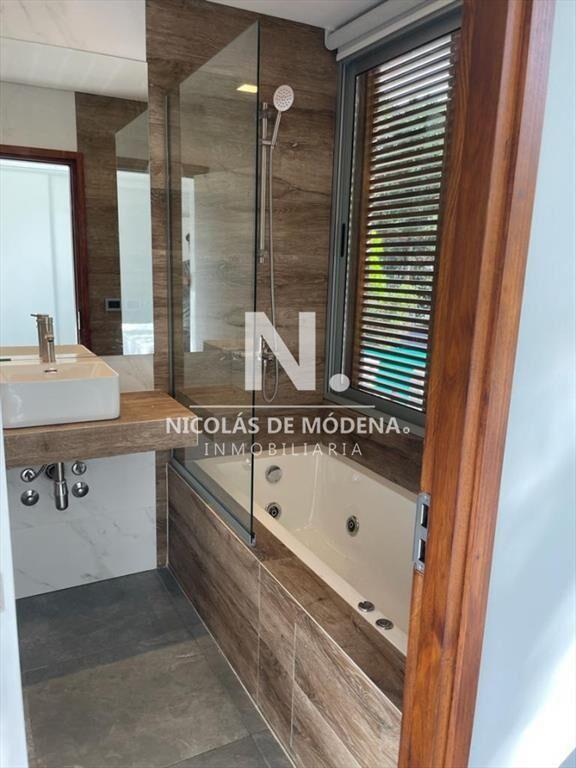 CASA EN VENTA EN SOLANAS