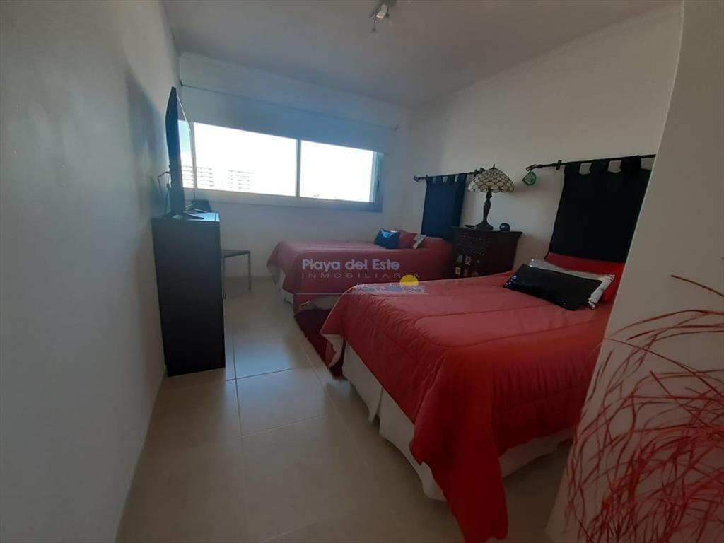Pent house con vista directa a playa mansa