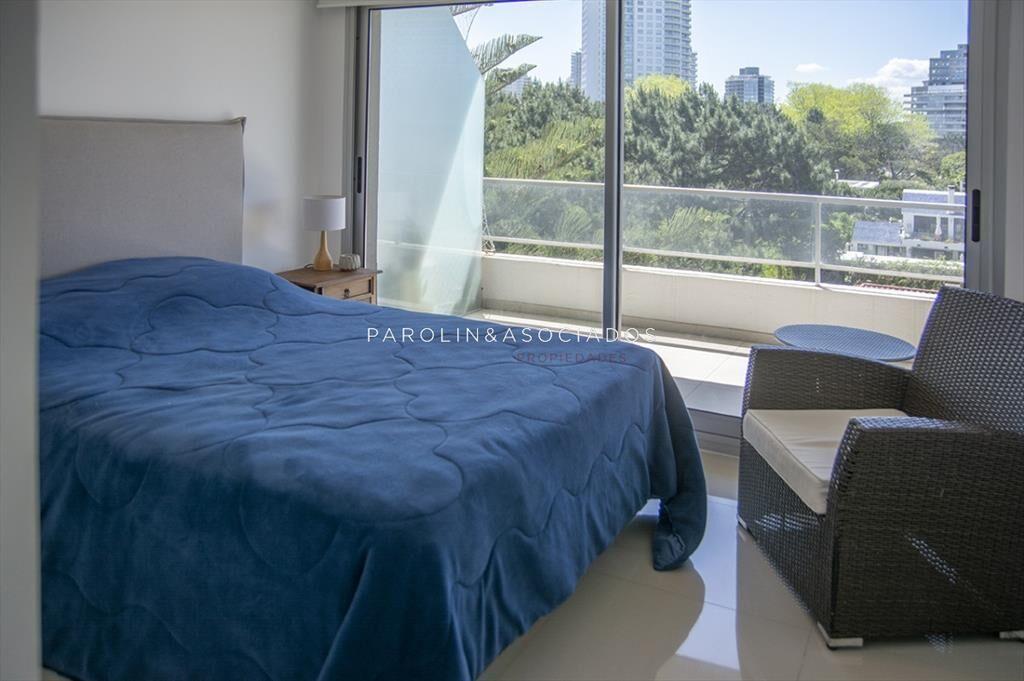 Apartamento de 1 dormitorio en venta en Aidy Grill, Punta d