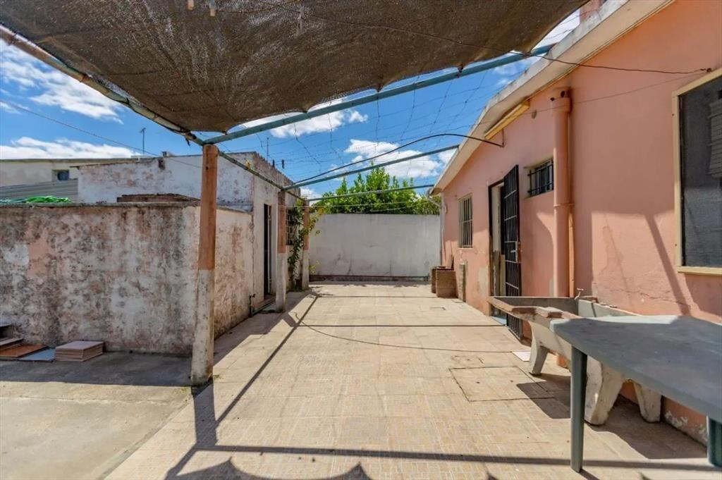 Venta Casa 2 Dormitorios, FINANCIADA, en Pando