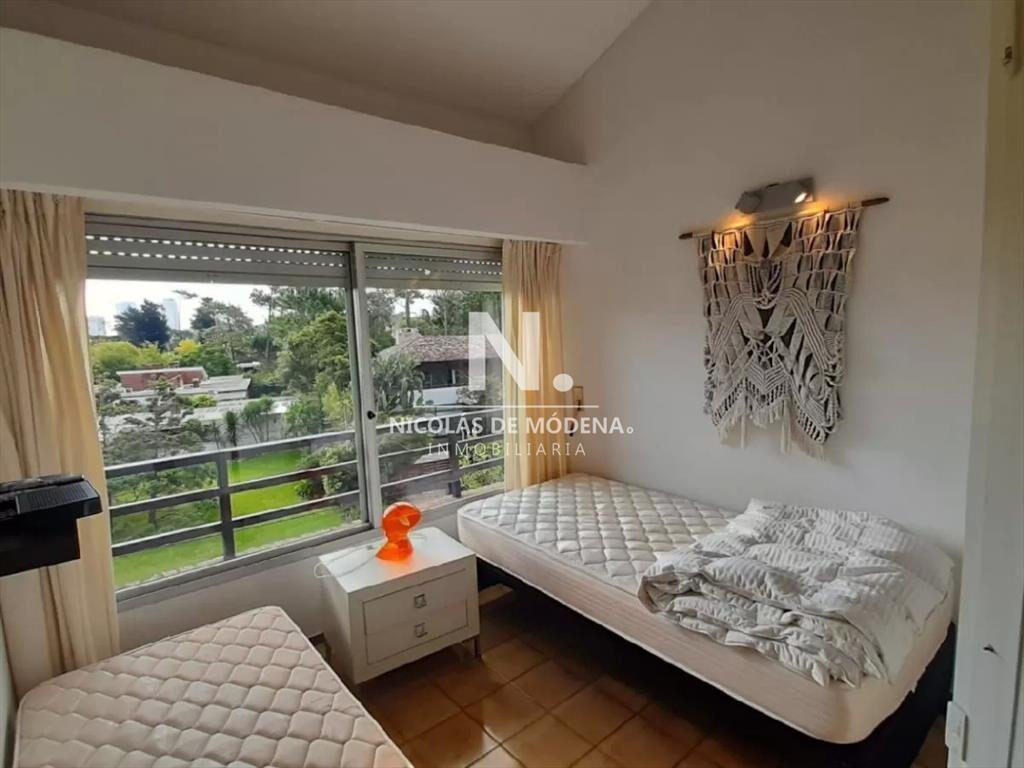 Apartamento en Punta del Este, Mansa