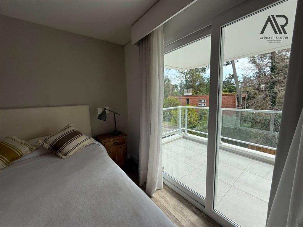 Apartamento en venta c/ cochera en Rincón del Indio