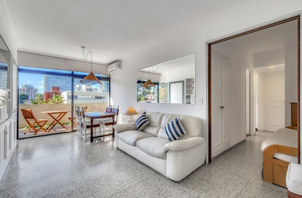 VENTA APARTAMENTO GARAJE AIDY GRILL PUNTA DEL ESTE