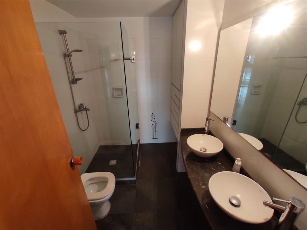 Apartamento en venta 3 dormitorios y servicio sobre Echevar