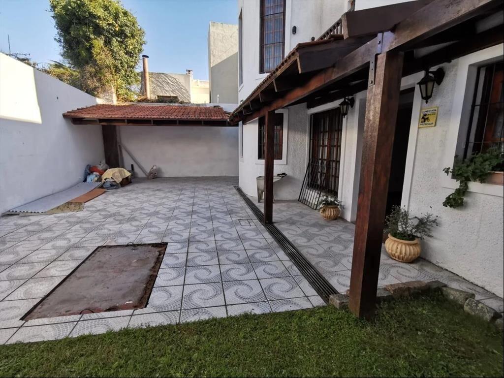 ALQUILER CASA CARRASCO IDEAL OFICINAS CLÍNICA 11 AMBIENTES
