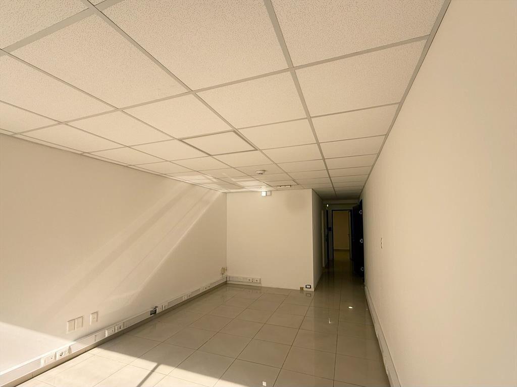 ALQUILER OFICINA CENTRO PLAZA CAGANCHA