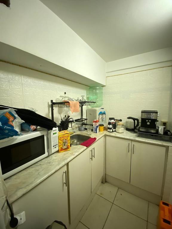Venta oficina 33 m² con renta en Ciudad Vieja