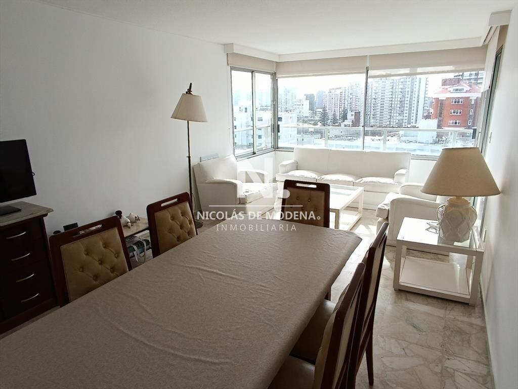 Departamento de 2 dormitorios en venta en