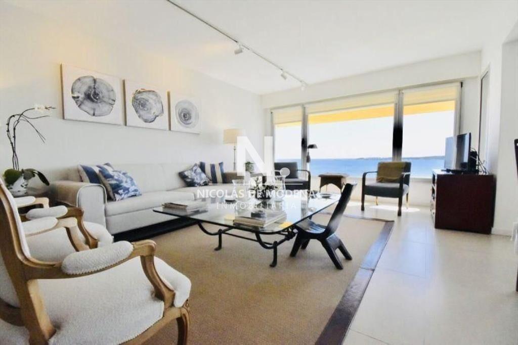 Hermoso departamento en venta 4 dormitorios, del
