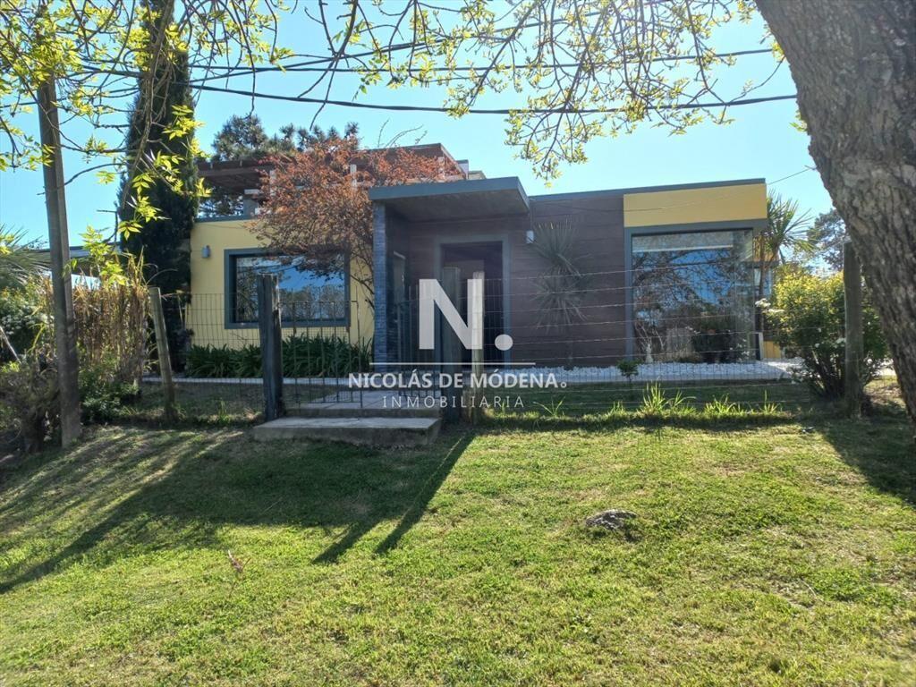 Preciosa y comoda casa en venta en Punta del