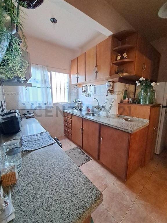 VENTA apartamento frente,110mt2-3dorm,2baños,Balcón-Bajos...