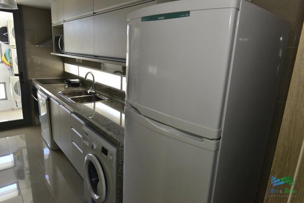 EN VENTA APARTAMENTO 2 DORMITORIOS CON EXCELENTES