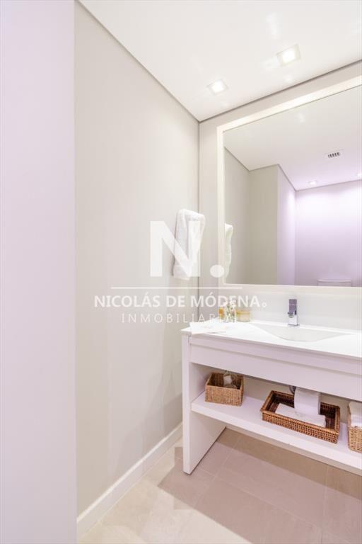 Venta de Increíble departamento unificado en torre Premiun