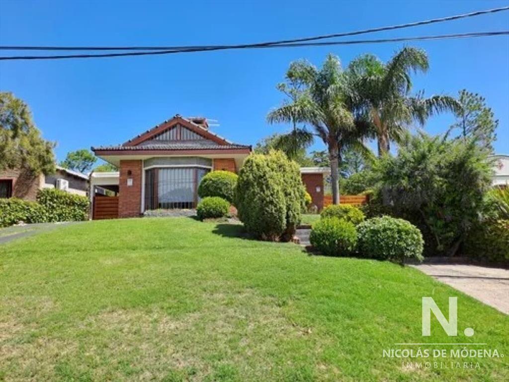 Venta Casa - 3 dormitorios - 3 baños - Balneario San Franc