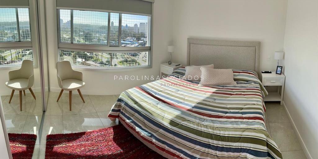 EDIFICIO MIAMI BOULEVARD II, UNIDAD LATERAL EN VENTA, 2 DOR