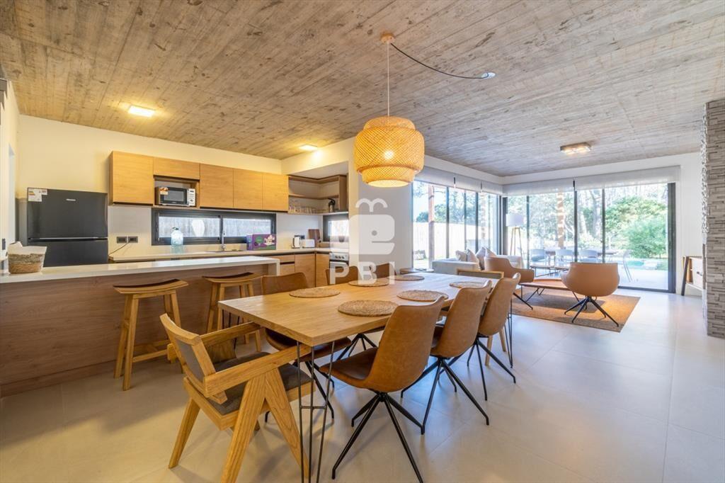 Casa en venta en Solanas Country, Punta Ballena -