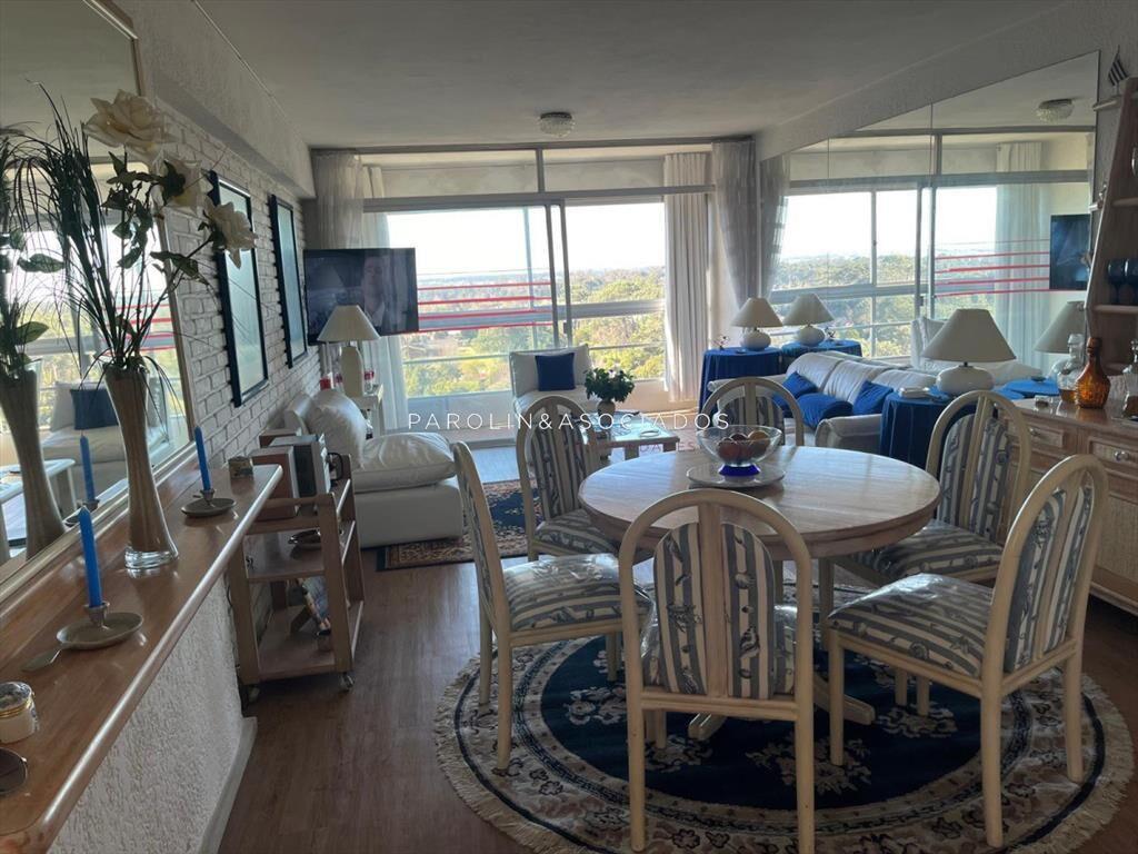 Vendo Apto En Torre Marfil de 2 dormitorios en .