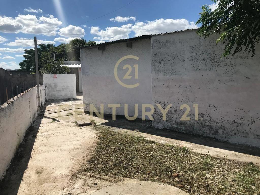 3 CASAS con RENTA/Shopping/Rentabilidad Aprox.1 1.5 %/ CA...