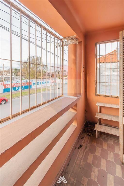 VENTA 2 CASAS 5 DORMITORIOS NUEVO PARIS