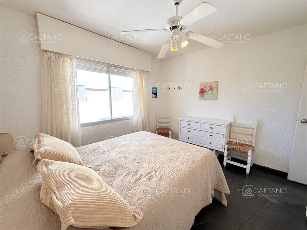 Alquilo apartamento en Mansa, Punta del Este