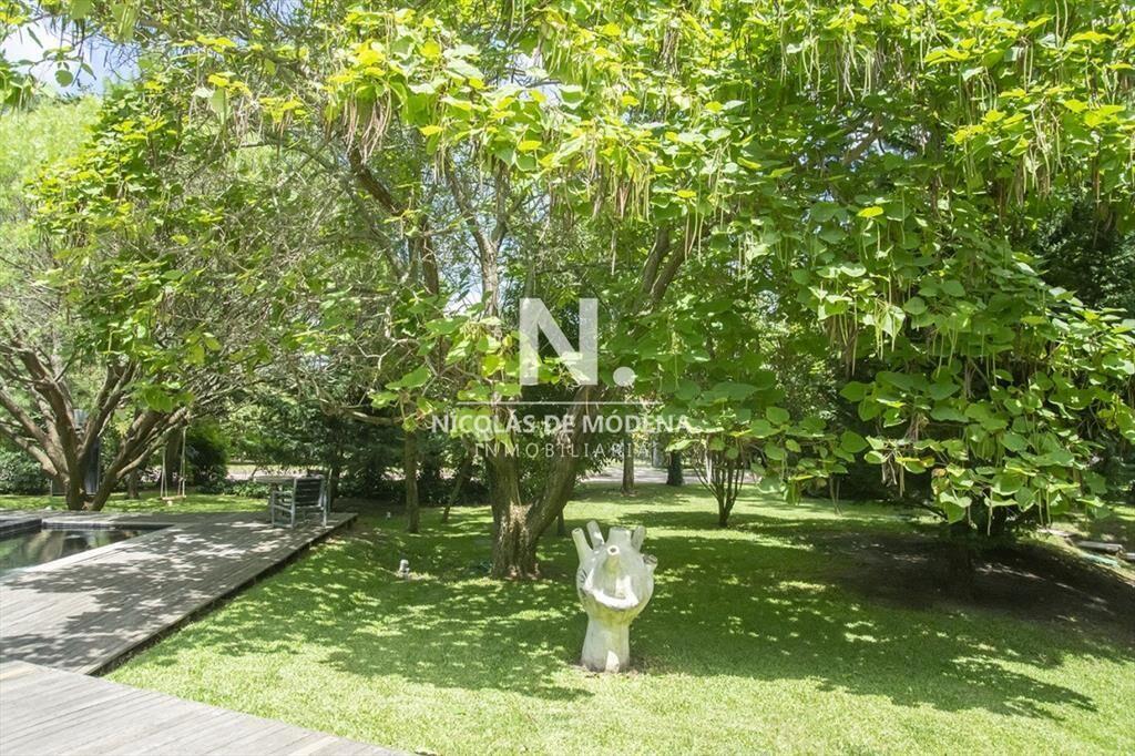 Vende apartamento en Edificio Be House, unidad de