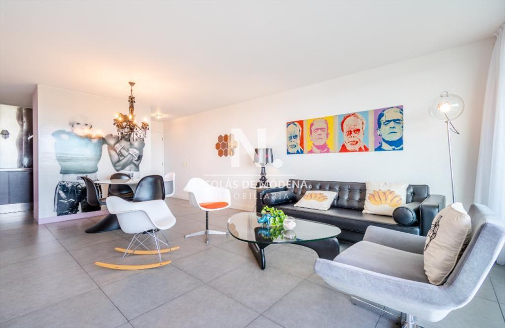 Vende apartamento con vista al mar de 2 en Punta