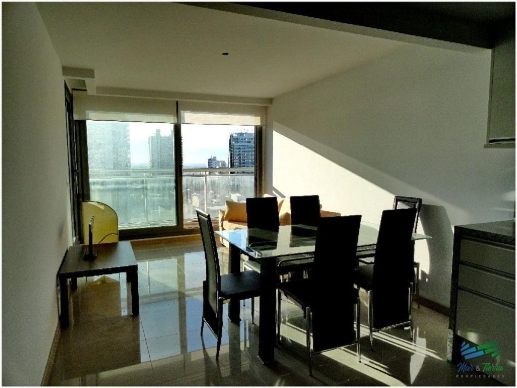 Alquilo apartametno dormitorio y medio con buenos servicios