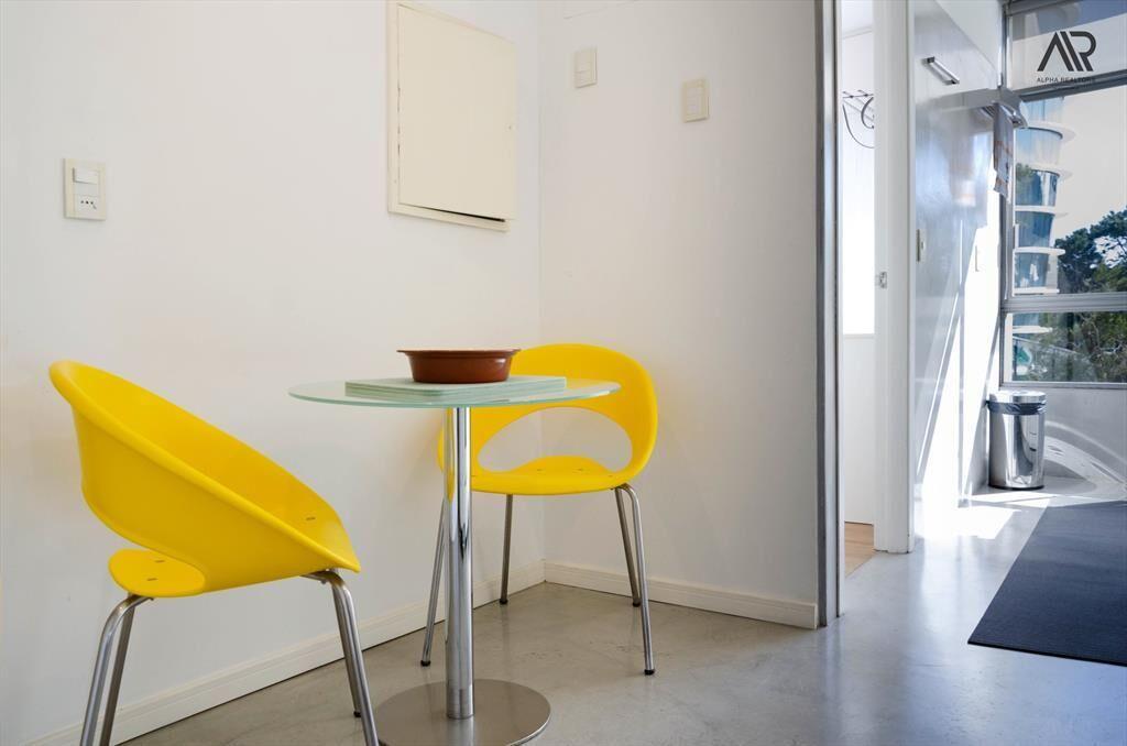 Apartamento en venta c/ cochera en Lugano